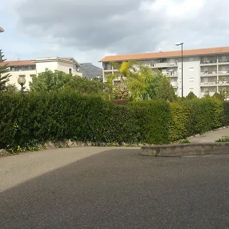 Appartamento Casa Vacanze Falcone *